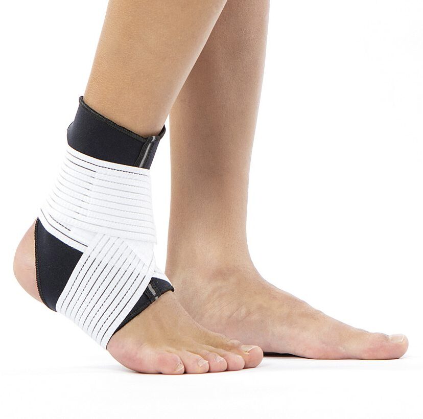 3031 Ankle Support with two Straps